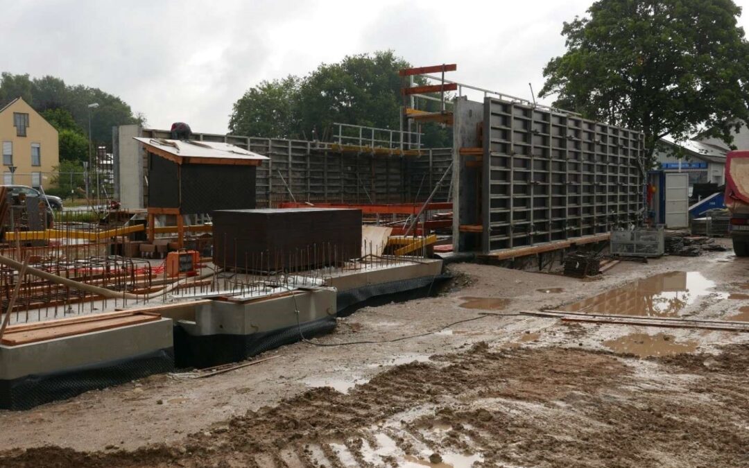 Erste Leichtbeton-Betonagen für den Neubau der Polizeiinspektion Wasserburg
