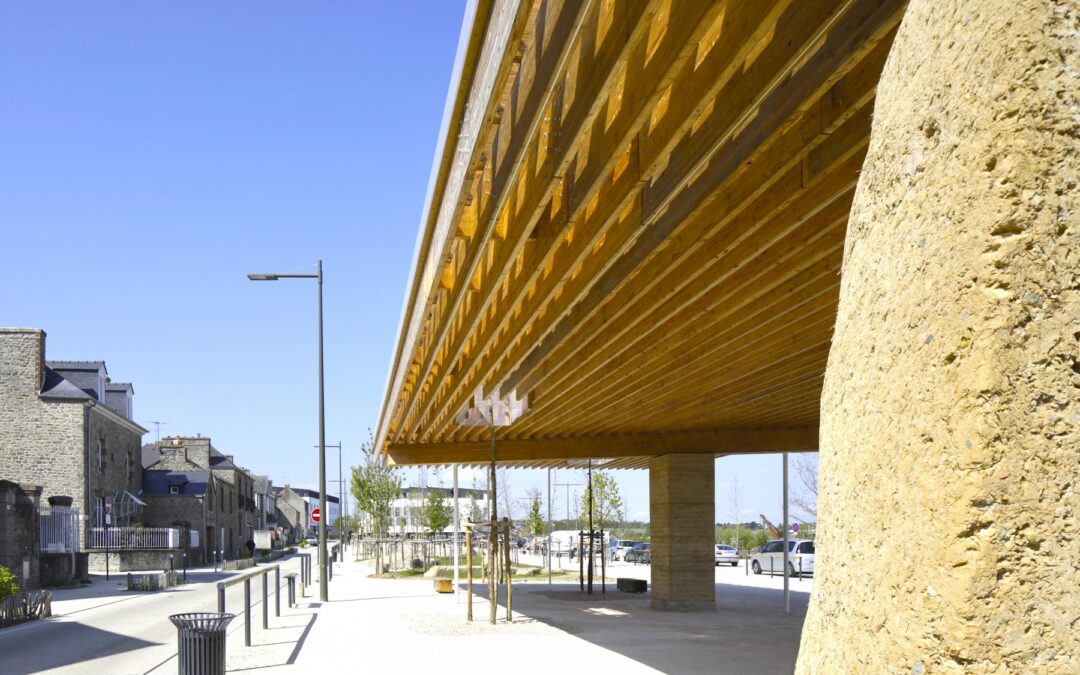 Holzbaupreis für Bushaltestelle in Dinan